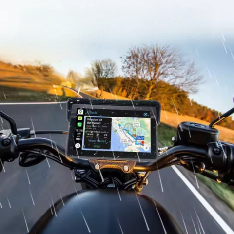 Sistem Multimedia Pentru Motocicletă – Navigație și Conectivitate Totală