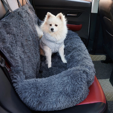 Scaun Auto Confortabil Pentru Câini – Siguranță Și Bunăstare