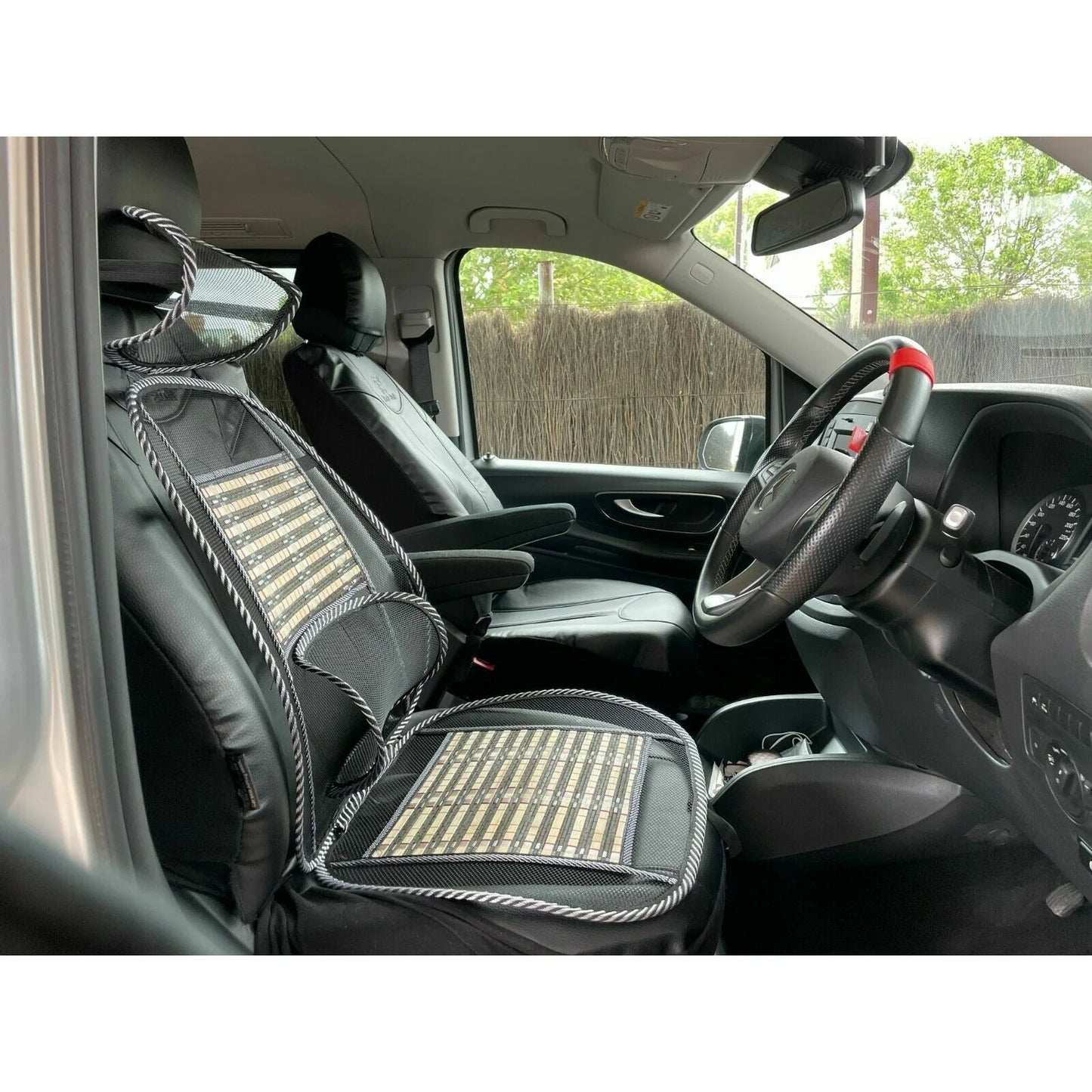 Poduszka chłodząca do fotelika samochodowego — komfort i świeżość latem