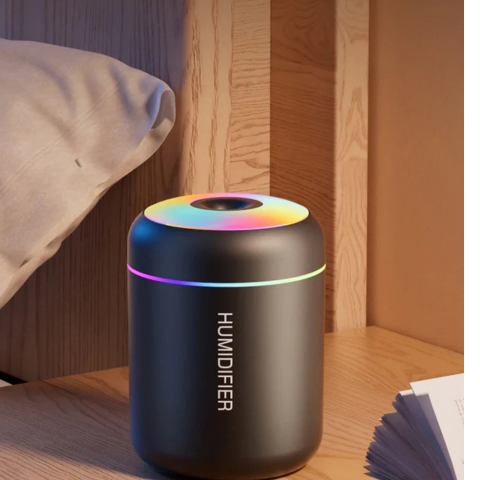 Dispersor Aromatic LED – Eleganță și Prospețime în Mașină 