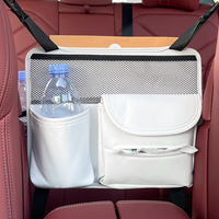 Hängande organisatör för bilen - flerfack för vardagstillbehör